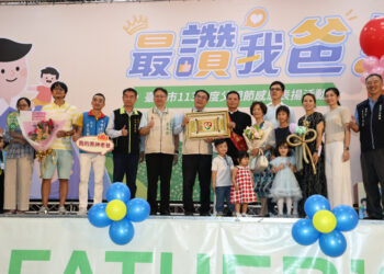 「最讚我爸！」黃偉哲表揚53位偉大父親-鼓勵大家向爸爸說愛