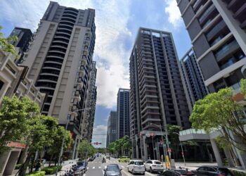 「車道戶正上方」買來租人沒差？　管委員揭「慘案」勸世：結構是天生的