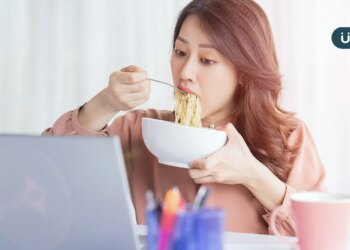 明明已經吃飽了，但還是想吃東西？小心「過度飲食」6大症狀超傷身