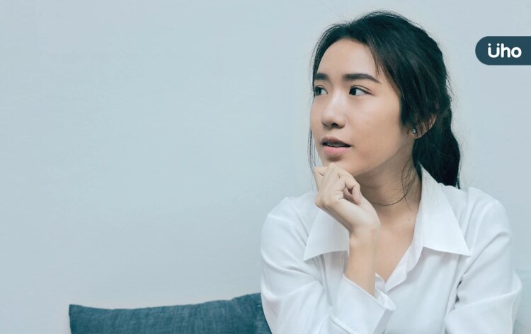 內向型I人必學的說話法!心理學家教「2招溝通技巧」讓人自然搭話 內向型i人必學的說話法!心理學家教「2招溝通技巧」讓人自然搭話