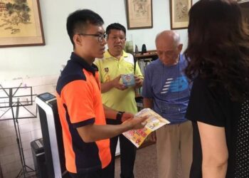 南市推動住宅防火-協助獨老或弱勢戶安裝住警器