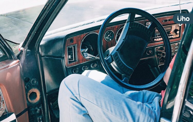 老爸愛心接送「1600趟」只求兒子平安!一段老爺車上的「父子對話」 老爸愛心接送「1600趟」只求兒子平安!一段老爺車上的「父子對話」