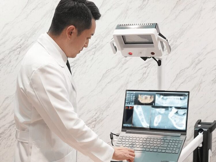 AI牙醫登場!「數位植牙」如開裝導航 精準定位 ai牙醫登場!「數位植牙」如開裝導航 -精準定位