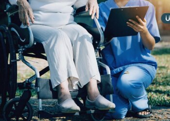 照顧失智親人壓力好大⋯該送長照機構嗎？劉秀枝：先顧好自己最重要