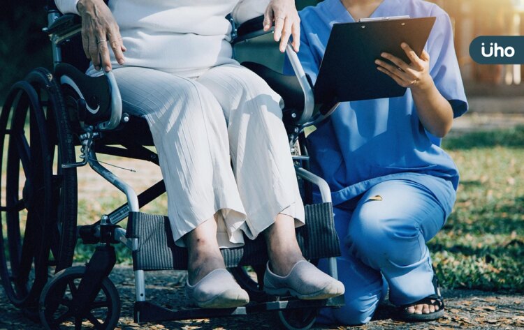 照顧失智親人壓力好大⋯該送長照機構嗎?劉秀枝:先顧好自己最重要 照顧失智親人壓力好大⋯該送長照機構嗎?劉秀枝:先顧好自己最重要