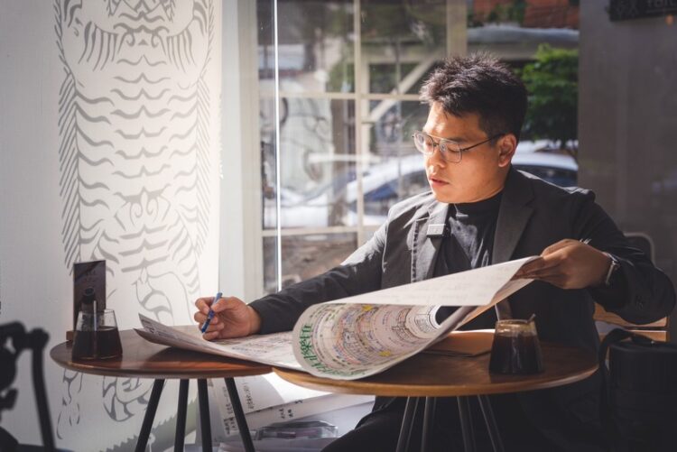 建築師施明宏 補習班業界卓越名師(民生頭條) 建築師施明宏-補習班業界卓越名師(民生頭條)