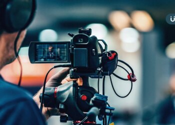 如何讓演員準備好上場？侯孝賢揭秘辛：讓舒淇運動，讓梁朝偉看書