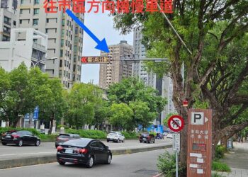 台中「這幹道」增設led智慧路標　警消出勤一目了然