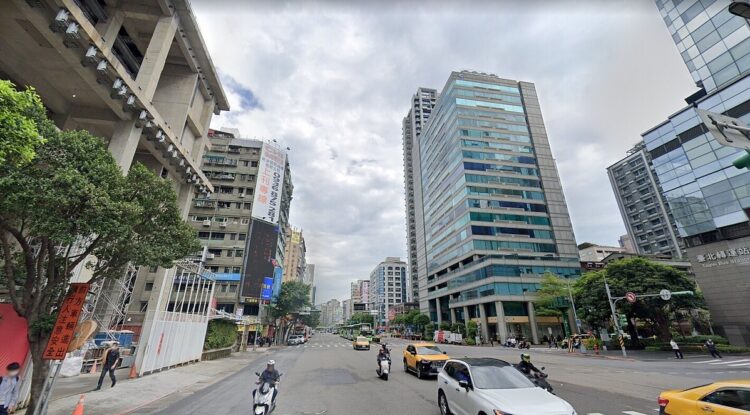 北市精華地段 房價卻「好委屈」?網友曝行情:快來不及買了 北市精華地段 房價卻「好委屈」?網友曝行情:快來不及買了