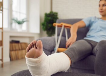 曾手術多次、住院半年好不了！「細胞治療」助癒合車禍粉碎性骨折傷口！