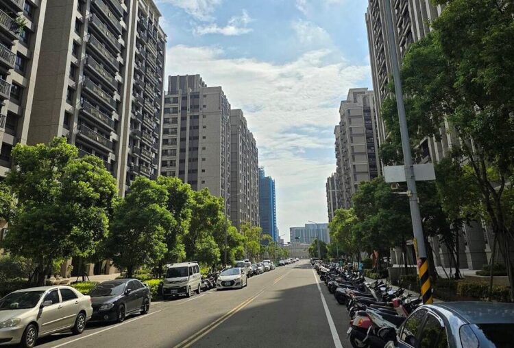 桃竹苗大矽谷計畫加持 苗栗「年收破百萬」房貸族數激增2倍 桃竹苗大矽谷計畫加持-苗栗「年收破百萬」房貸族數激增2倍