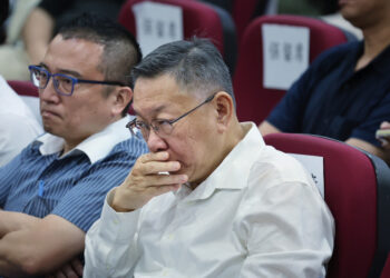 柯文哲荒腔走板的「鑫政治」（沈迺訓）