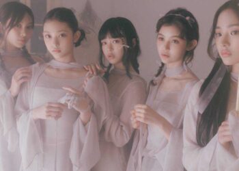 韓熱門隱形眼鏡品牌一起打造《NewJeans x Y2K》完美造型