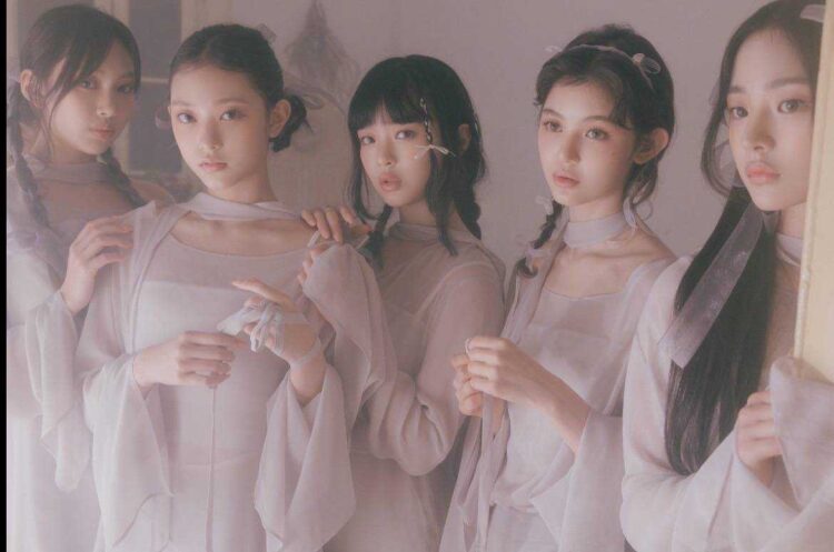 韓隱形眼鏡品牌 打造NewJeans Y2K完美造型 韓熱門隱形眼鏡品牌一起打造《NewJeans x Y2K》完美造型