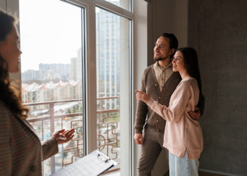 婆婆強推老華廈 女友斥男友：媽寶！