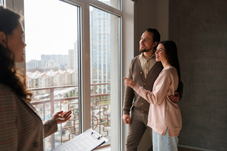 婆婆強推老華廈 女友斥男友：媽寶！