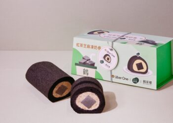 鶴茶樓攜手小小樹食推紅茶芝麻凍奶捲 外送平台享限定優惠