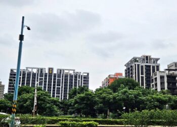 又見驚人數據！房市買氣難壓？他揭「3大利空」：降溫機率不低