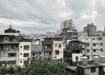 硬著陸？央行「房市大殺招」恐釀4衝擊-專家：逼死英雄漢