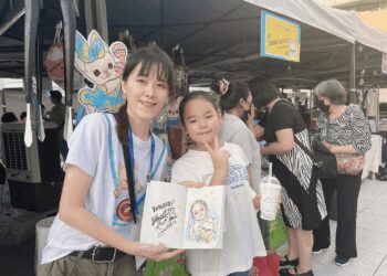 人氣插畫原創者！-香華天旗下藝術家現身cyberbiz夏日市集親畫似顏繪