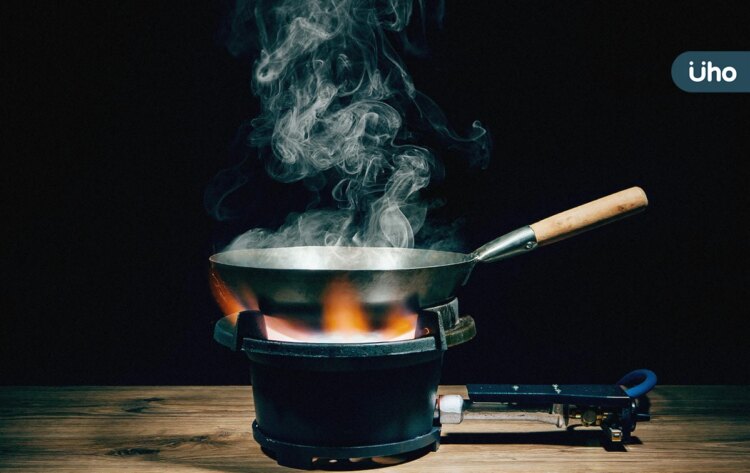 火災傷亡多是高齡者!長輩必知「防火9招」:電器上貼這物更有效 火災傷亡多是高齡者!長輩必知「防火9招」:電器上貼這物更有效