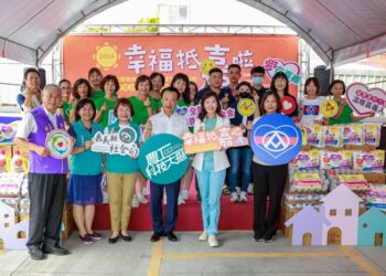 全聯捐助嘉義縣物資銀行市價逾140萬愛心物資