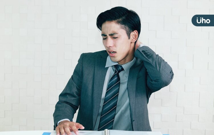 900萬台灣人超愛忍痛!調查揭「身體疼痛」3部位:「這年紀」最會忍 900萬台灣人超愛忍痛!調查揭「身體疼痛」3部位:「這年紀」最會忍