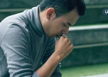 眼乾口乾又好喘⋯中年男竟爆瘦如85歲！醫揭「這病」常誤認疲勞而輕忽