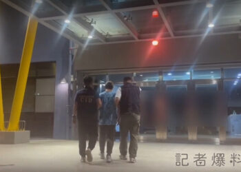 柯文哲收押引風波-男子不滿砸雞蛋遭警方迅速逮捕