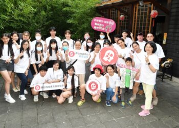 異膚嬰兒還不懂說話就拿藥請媽媽擦！全台異位性皮膚炎病友大調查揭「七成患者皮破血流竟是日常」