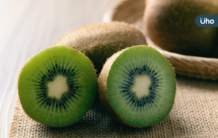 奇異果令人意外的10件事!控血糖、預防抽筋⋯一天吃「●●顆」剛好 奇異果令人意外的10件事!控血糖、預防抽筋⋯一天吃「●●顆」剛好