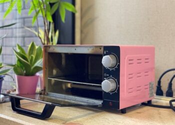 亂用烤箱會出事！台電示警：插座是關鍵