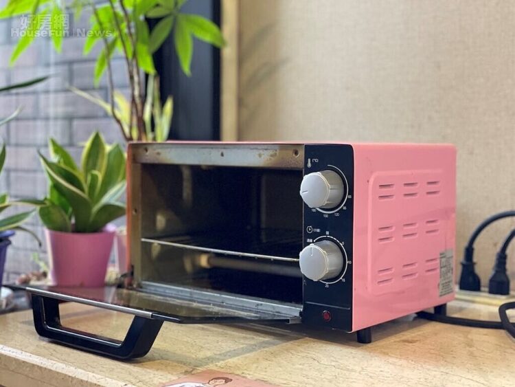 亂用烤箱會出事!台電示警:插座是關鍵 亂用烤箱會出事!台電示警:插座是關鍵