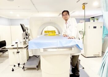 突破性二階式根除療法-海扶刀聯手內視鏡擊退巨大子宮肌瘤