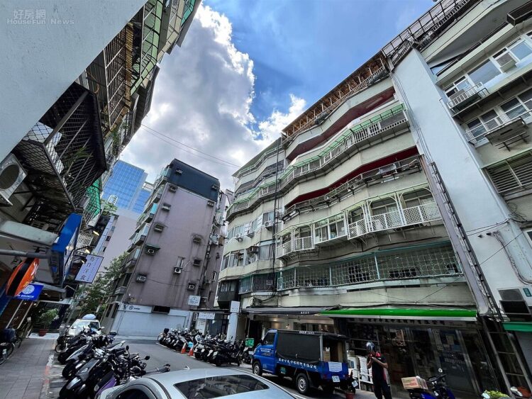 房價崩了？限貸真實影響半揭露-專家嗅出2原因：未見拋售潮「他們」一場噩夢