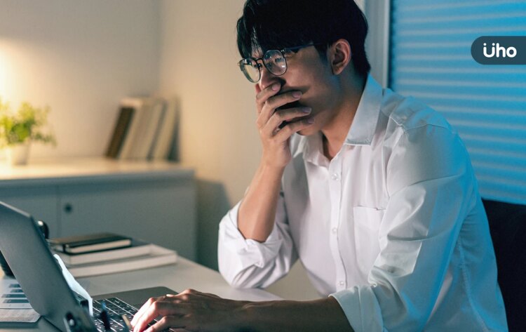 下班前老闆交代工作,接還是不接?教你自問「3問題」評估是否加班 下班前老闆交代工作,接還是不接?教你自問「3問題」評估是否加班