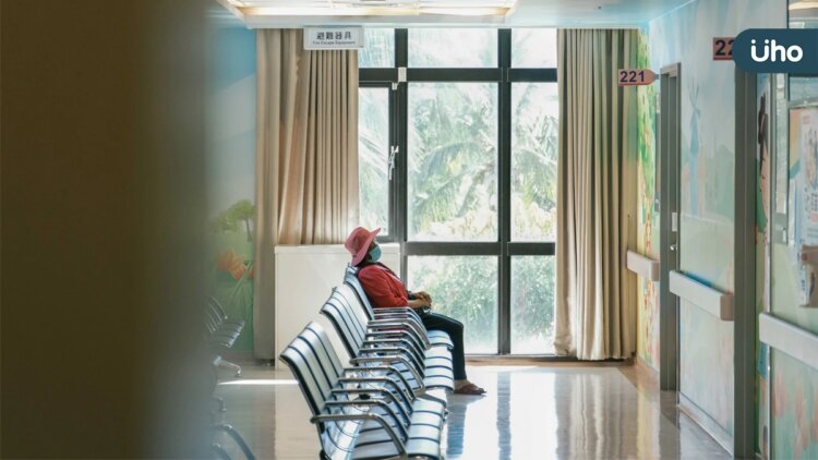 台灣癌症基金會攜手富邦人壽-持續用愛守護醫行無礙-推出「好行康復包」助癌友邁向康復