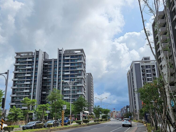 年輕人不忍了！新竹「這區」新大樓買氣衝-她揭2大產業客群