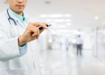 臺中榮總榮登美國《newsweek》-2025-全球百大、台灣第一最佳智慧醫院