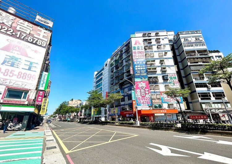 三重預售衝高 怎不買文山?網:這點慘輸 三重預售衝高-怎不買文山?網:這點慘輸