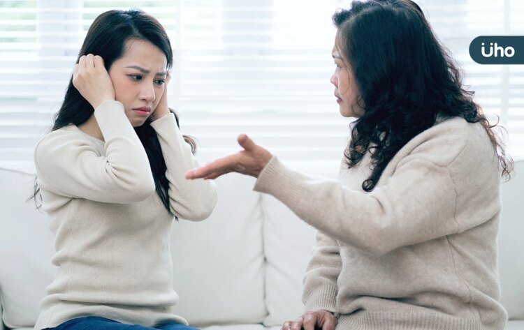 孕期碰到「怪獸婆婆」管東管西怎麼辦?試著說「9句話」讓婆婆閉嘴 孕期碰到「怪獸婆婆」管東管西怎麼辦?試著說「9句話」讓婆婆閉嘴