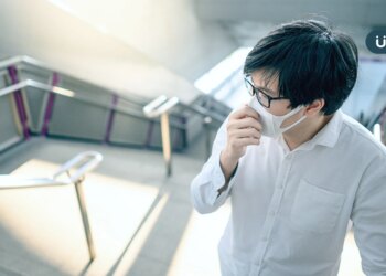 秋冬換季好發氣喘，全台200萬人中招！醫：溫差「逾●●度」恐急性發作