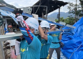 風災造成南投山區弱勢生存危機-衡山志工挺進災區修繕送物資