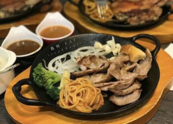 經濟部「好市加倍券」10月高雄11處市場夜市登場-自備環保袋、環保杯-響應環保好市發生