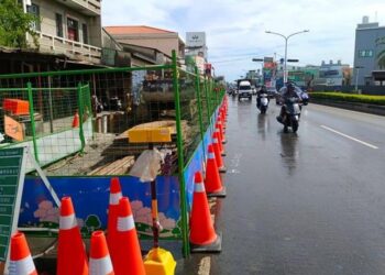 永康區中正南路與尚頂路口改建側溝-改善永康區中正南路淹水情形