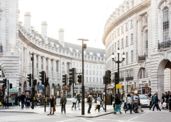 為何愈來愈多人到英國買房？買家看好幾大好處