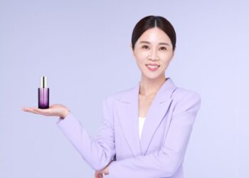 雙金影后謝盈萱  hold住影后級顏質秘訣大公開