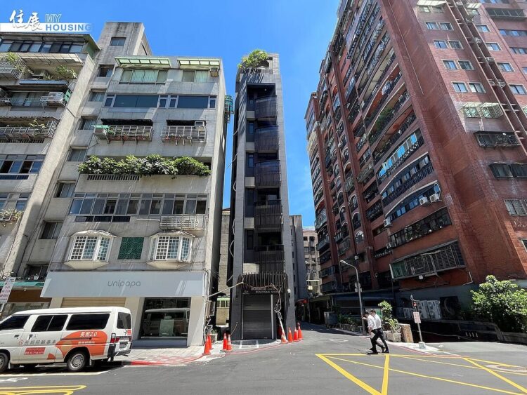 好窄!北市出現「紙片建案」基地20.8坪 創史上次小 好窄!北市出現「紙片建案」基地20.8坪-創史上次小