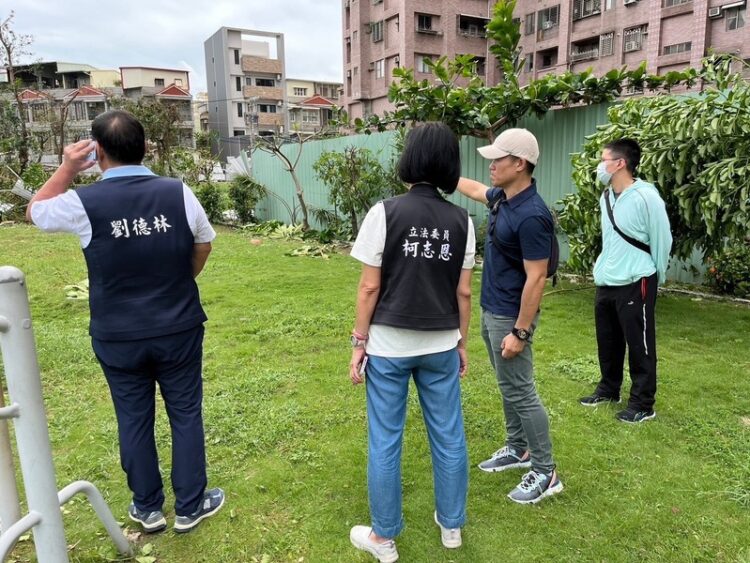 柯志恩高雄勘災-沒參加立院院會被綠營大作文章