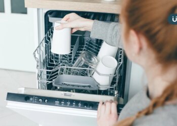 用洗碗機洗碗，竟會傷害腸道健康？專家揭「多1動作」防化學殘留